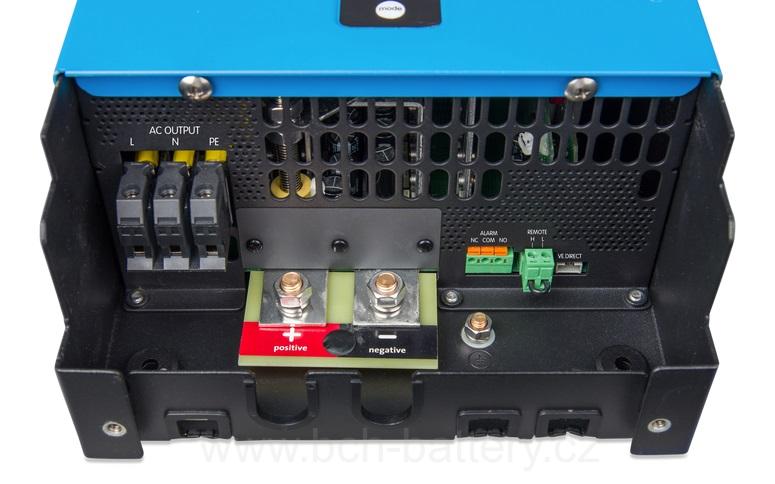 Měnič napětí Smart Victron Energy Phoenix 3000VA 24V