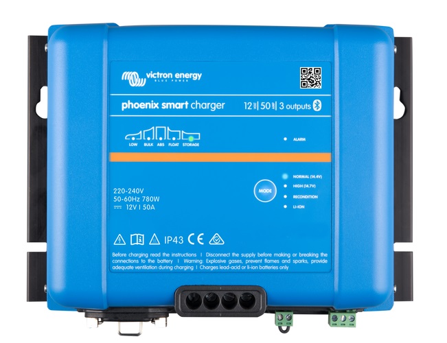 Nabíječka Victron Energy Phoenix Smart IP43 Charger 24V/25A (3) - pro nabíjení až 3 baterií současně