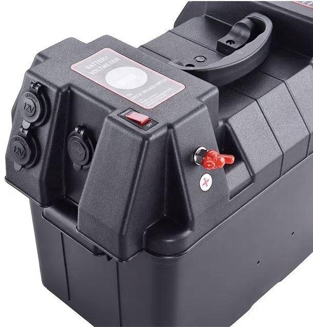 Box BCH Battery pro akumulátor se zásuvkami 12V a USB 5V/2,1+1A pro baterii 100Ah, BA880
